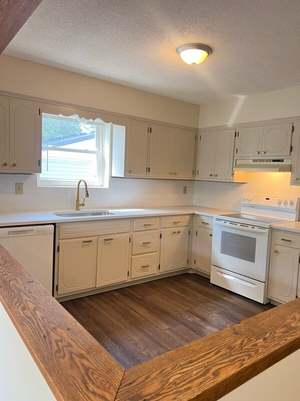 Foto principal - 1530 Larpenteur Ave E