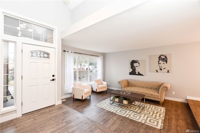 Foto del edificio - Remodeled Home in Mukilteo!