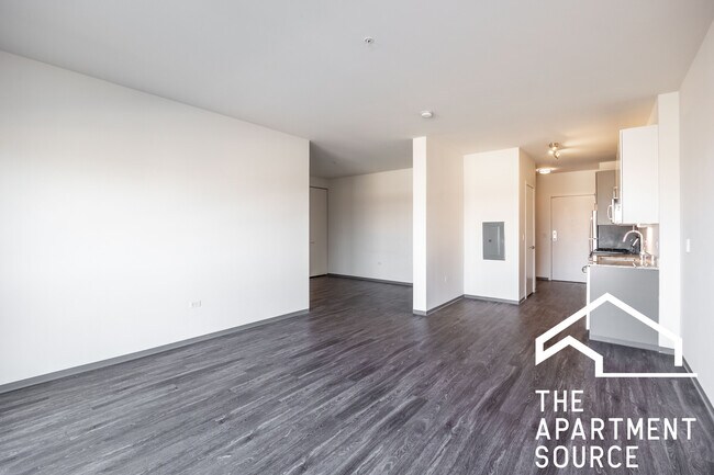 Foto del edificio - 2340 N California Ave