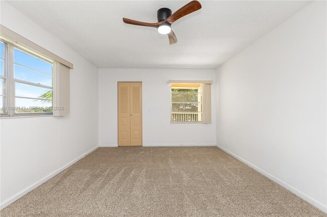 Foto del edificio - 13250 SW 4th Ct