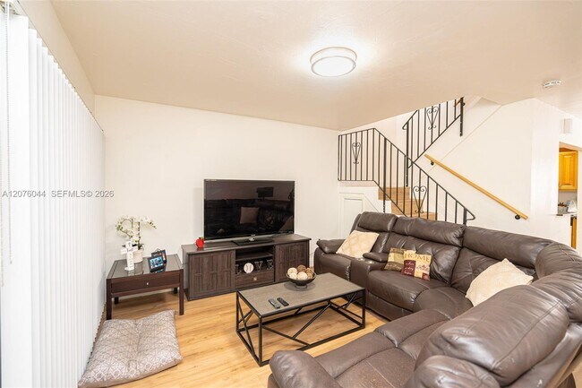 Foto del edificio - 8120 SW 103rd Ave