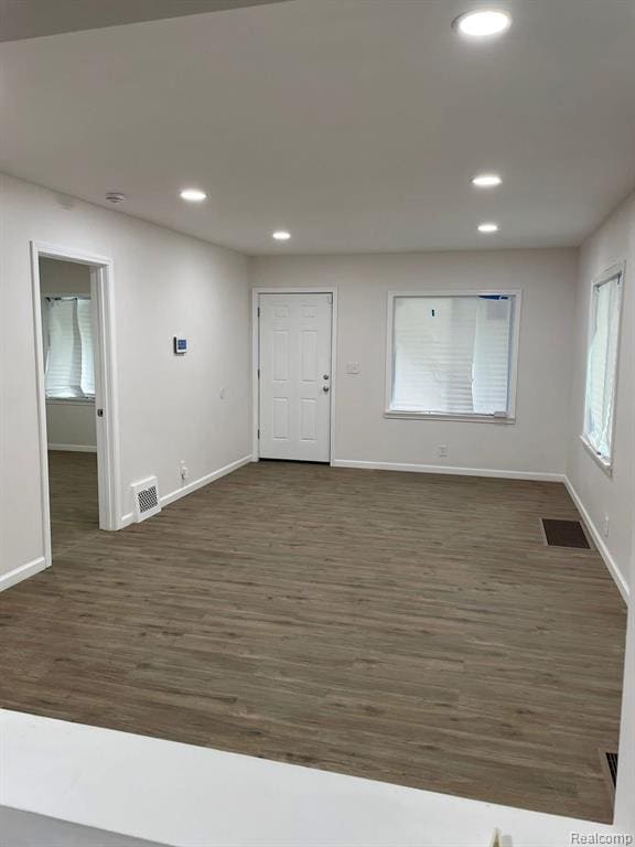 Building Photo - 2421 Concord St