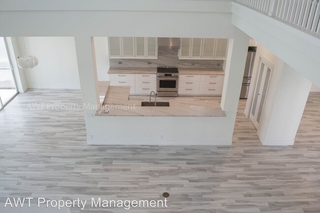 Building Photo - 3 br, 4 bath House - 14 Montilla Place
