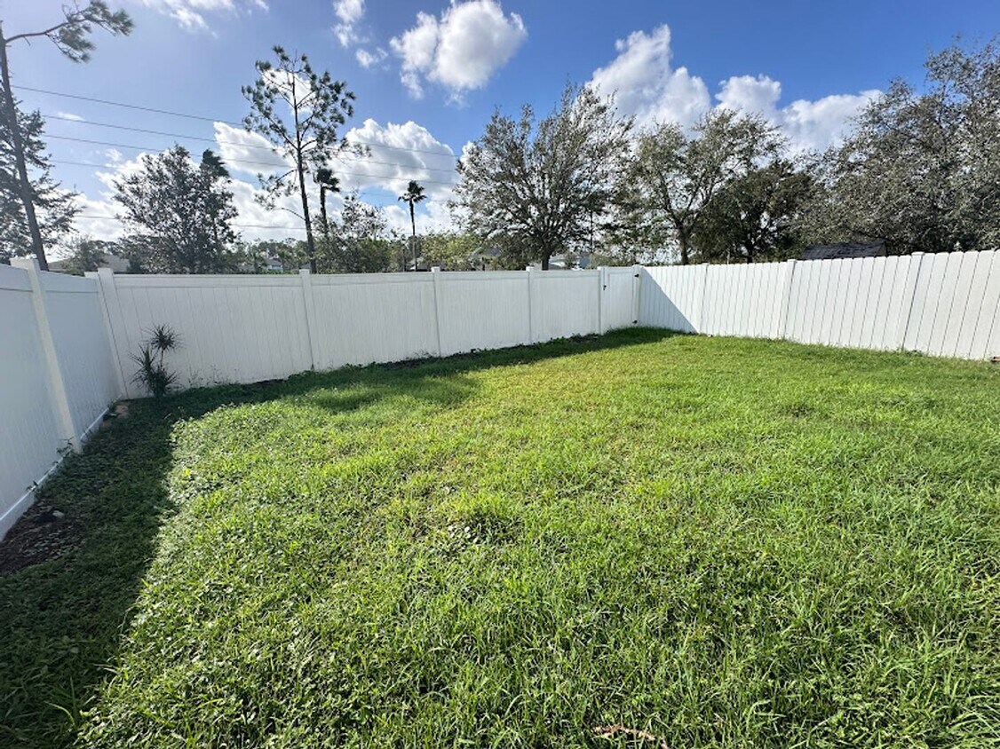 Foto del edificio - Townhome in Coquina Cove Available Now!