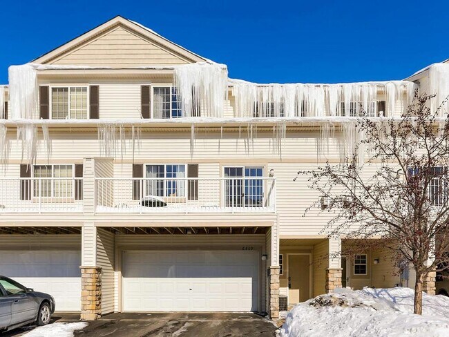 Building Photo - 6809 Pine Crest Trail S