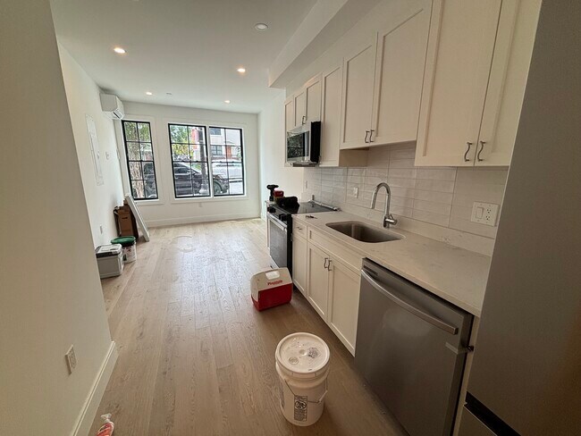 Foto del edificio - 1439 Tremont St