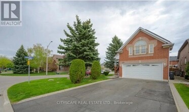Building Photo - 6121 Maple Gate Cir