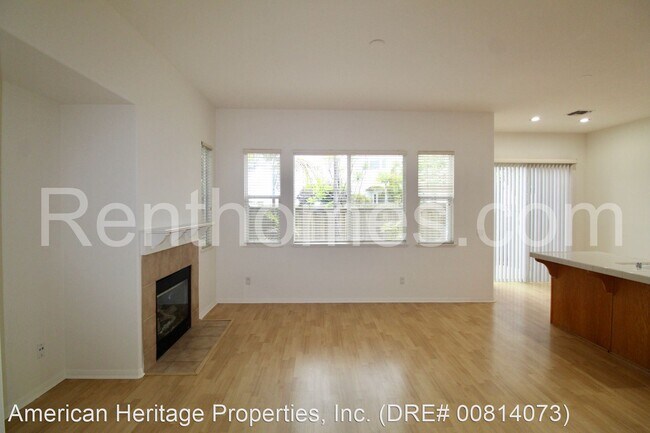 Building Photo - 3 br, 2.5 bath House - 11654 Miro Circle