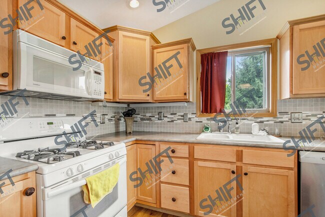 Foto del edificio - 2688 Walnut Hills Ct - 3 bedroom Kentwood ...