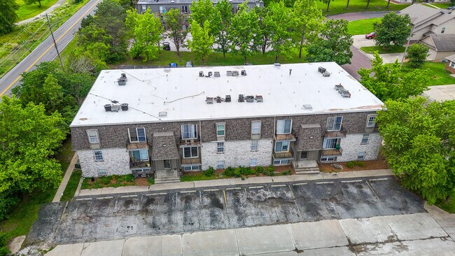 Foto del edificio - 3408 Balboa Ln