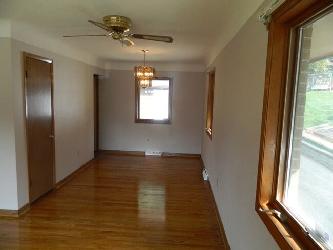 Building Photo - 2518 Boyd St