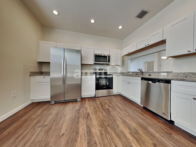 Foto del edificio - 13219 Beechberry Dr
