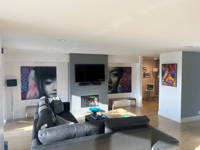 Habitación familiar con chimenea - 723 Palisades Beach Rd