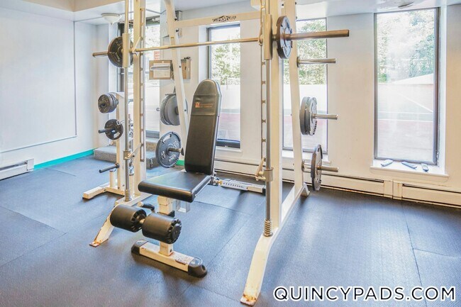 Building Photo - 55 Presidential Dr