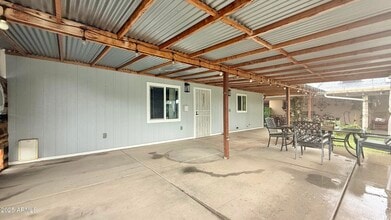 Building Photo - 4518 W Crivello Ave