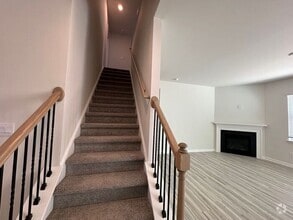 Building Photo - 127 Hl Spg Wy