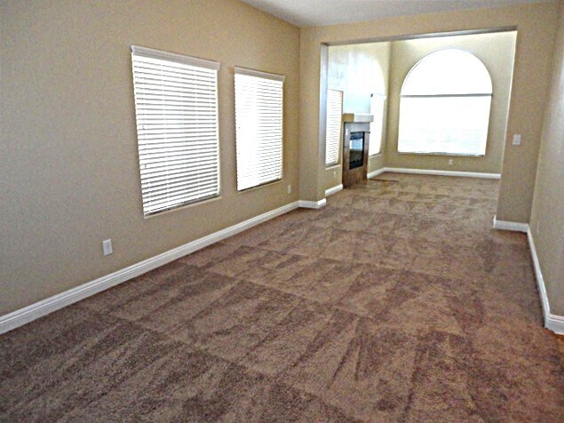 Foto del edificio - 2884 Gables Vale Ct