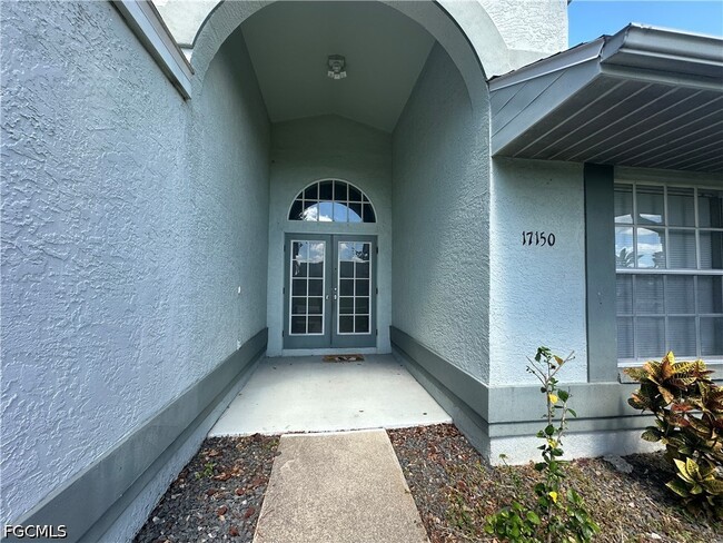 Building Photo - 17150 Knight Dr