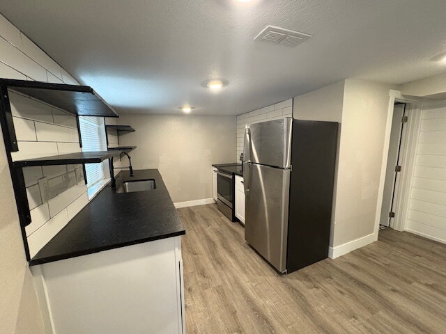 One-Bed Ground Floor Apartment - Edgewater... - One-Bed Ground Floor Apartment - Edgewater...