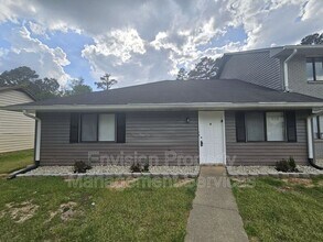Building Photo - 2638 Fieldstone View Ln SE