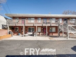 Building Photo - 3217 Newton St