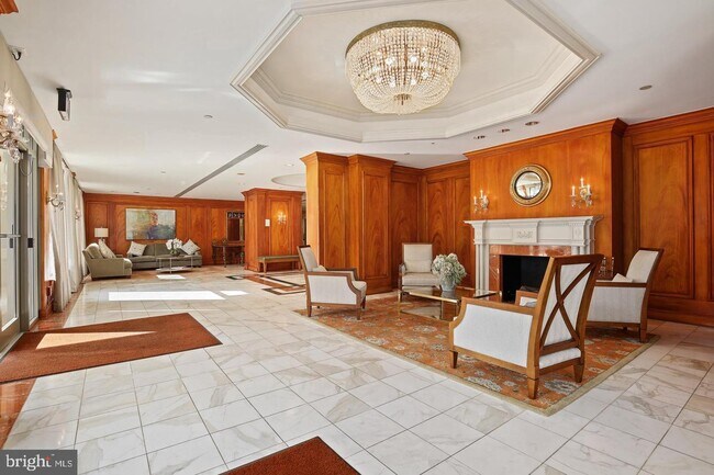 Foto del edificio - 5450 Whitley Park Terrace