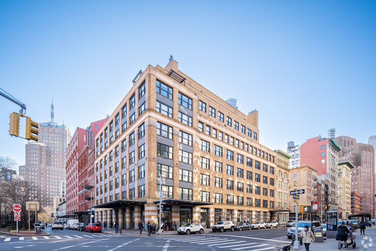 Building Photo - 124-130 Hudson St