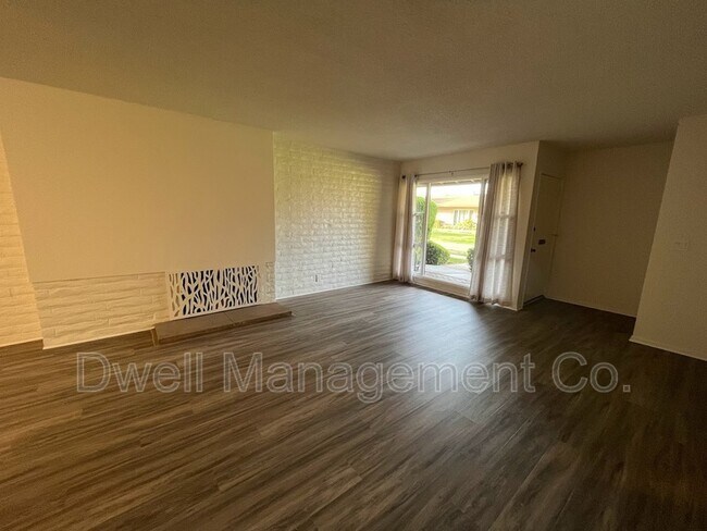 Building Photo - 9320 Earl St