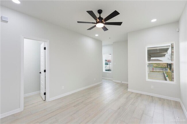 Foto del edificio - 4614 W Huckleberry St
