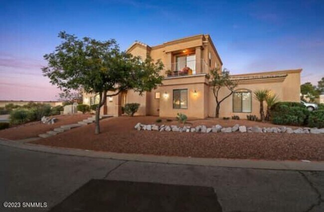 Foto del edificio - $500 off first months rent, Gorgeous Home ...