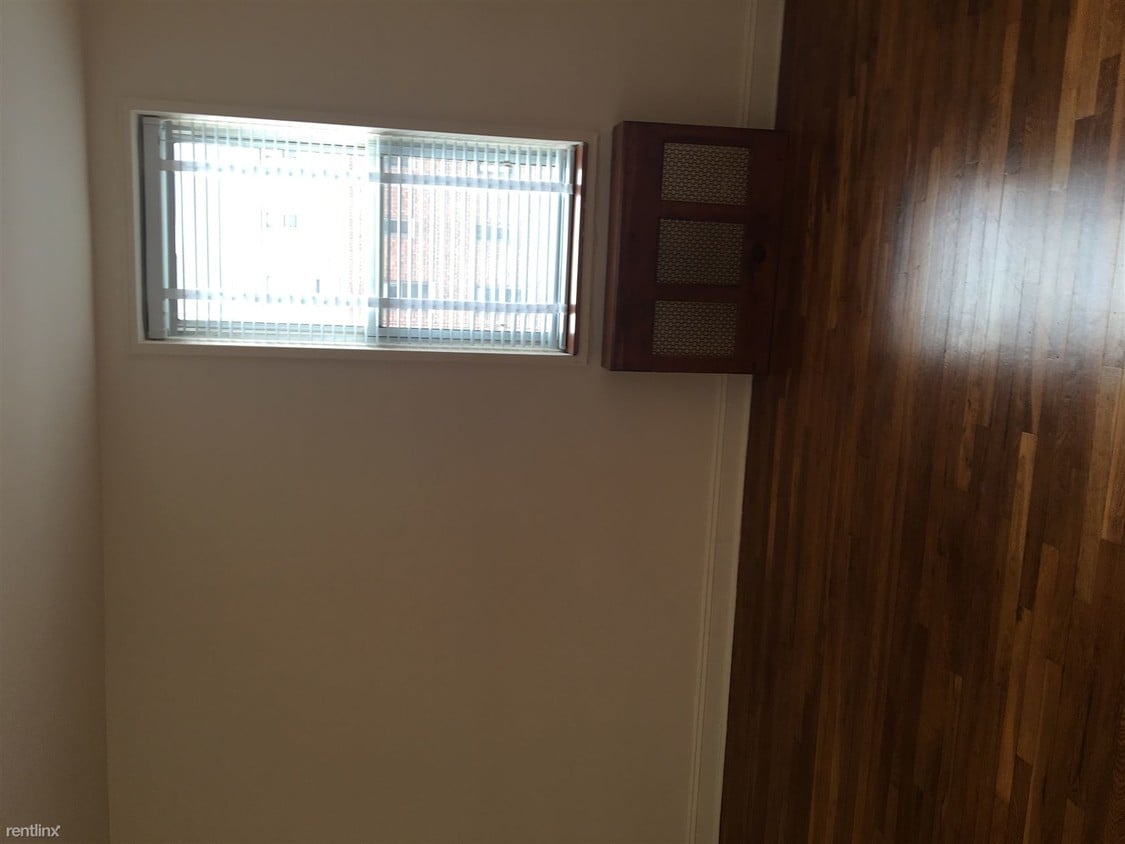 2 br, 1 bath - 13510 Grand Central Pkwy - 2 br, 1 bath  - 13510 Grand Central Pkwy