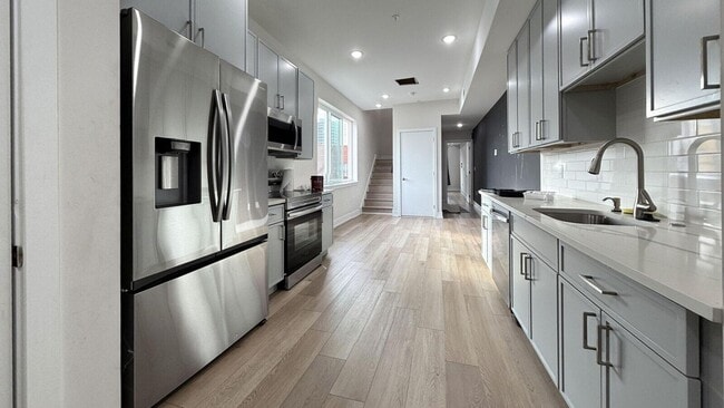 Photo - 2526 N 9th St Apartment