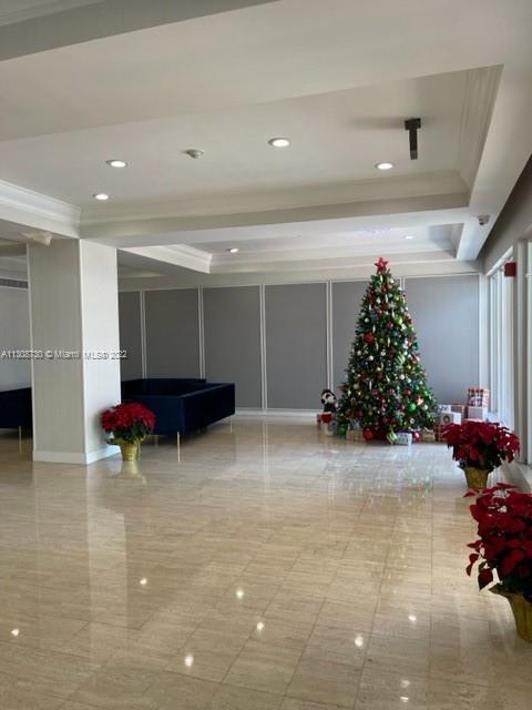 Foto del edificio - 1865 79th Street Causeway
