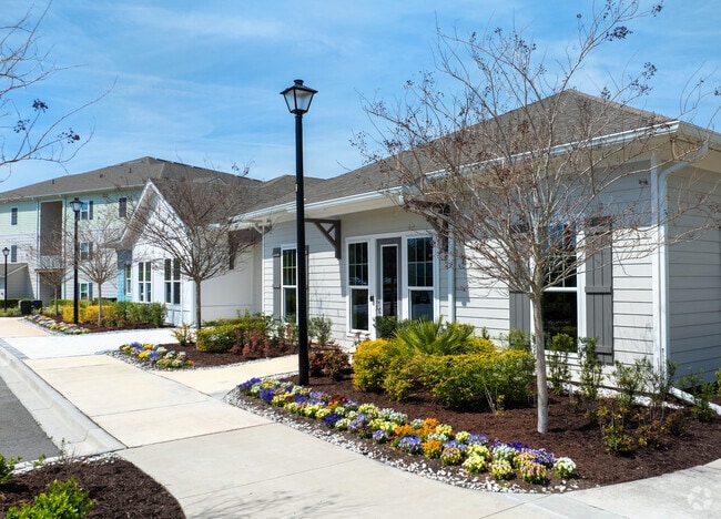 Leasing Office - Argyle Lake at Oakleaf Town Center