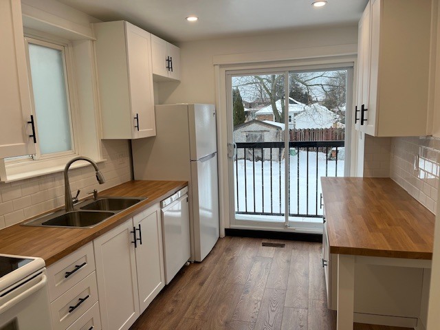 Building Photo - 83 Claremore Av