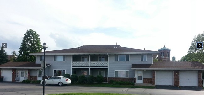 Building Photo - West Milwaukee Apartments, Inc.