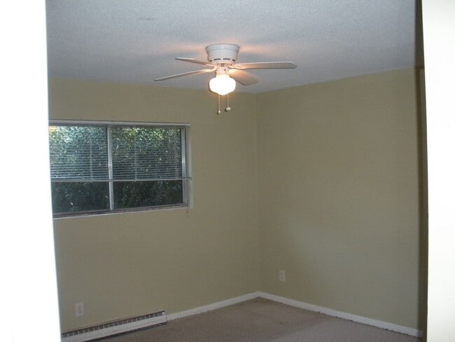 Foto del edificio - 2 bedroom near University Place