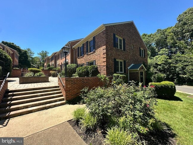 Building Photo - 6056 Morgan Ct