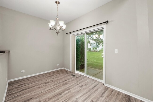 Building Photo - 485 S Jade Ln