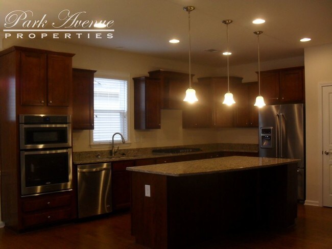 Foto del edificio - 141 Jasper Ct - Pending Lease