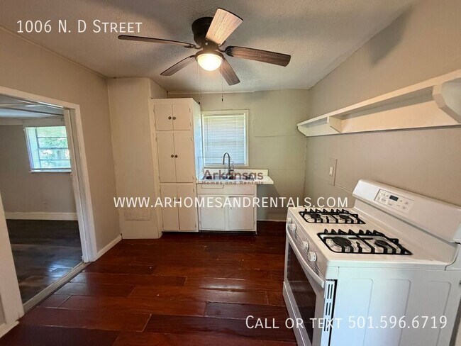 Foto del edificio - 1006 N. D Street-