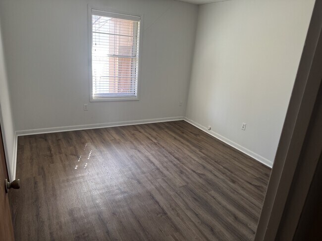 Foto del edificio - 513 3rd St