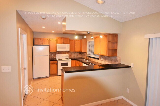 Foto del edificio - 1310 SW 83rd Ave