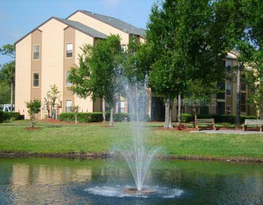 Foto del edificio - CASCADES CONDO