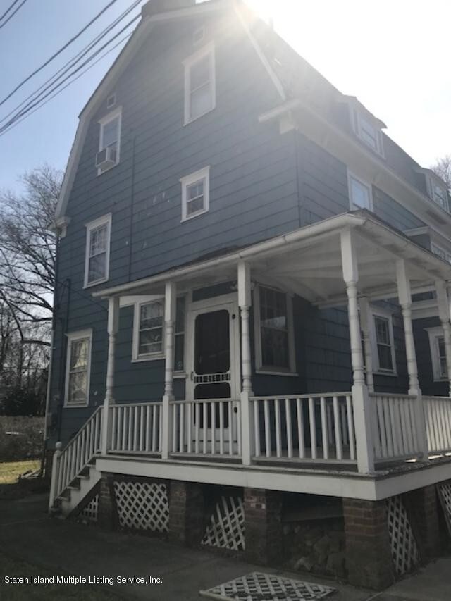 Building Photo - 140 Tysen St