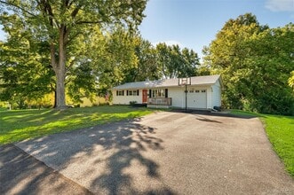 Building Photo - 512 High St