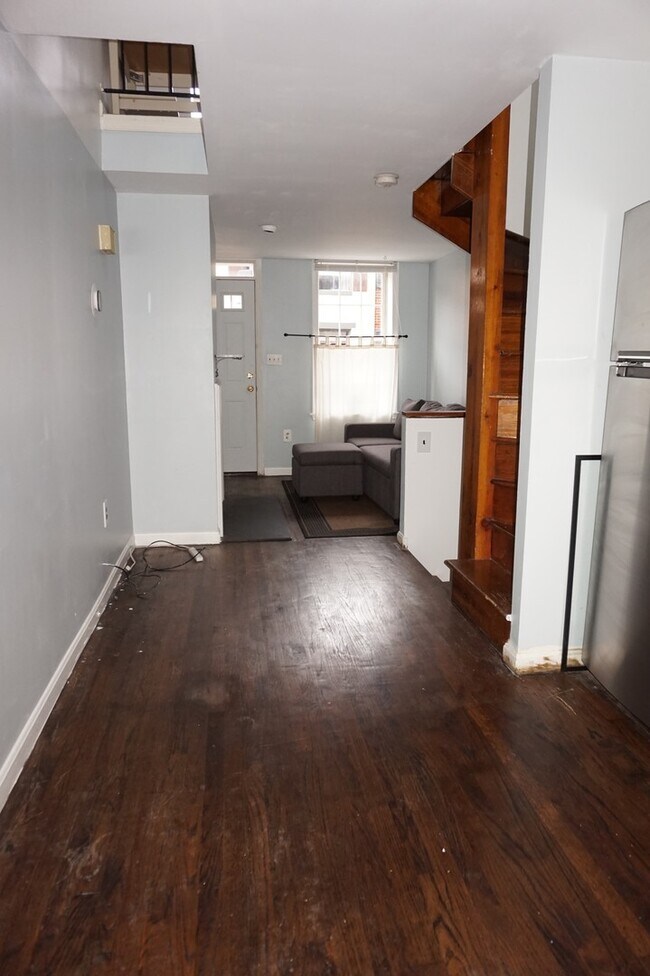 Foto del edificio - Must-see 1 Bedroom Townhome with Den - Rid...