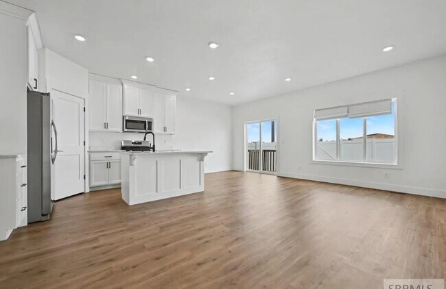 Foto del edificio - 367 Eliza Joy Ln
