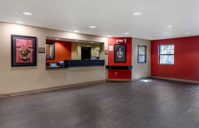 Building Photo - Furnished Studio-Orange County - Katella Ave.