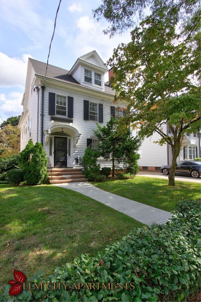Building Photo - 659 Whitney Ave